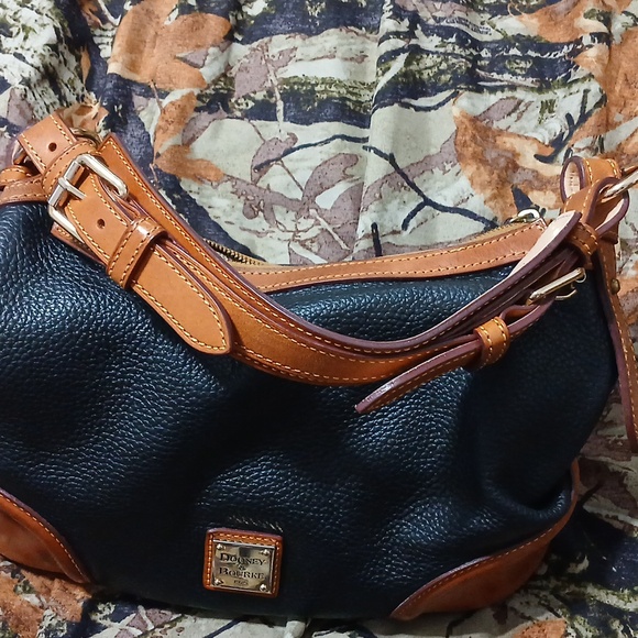 Dooney and Bourke Leather Purse - Picture 11 of 16